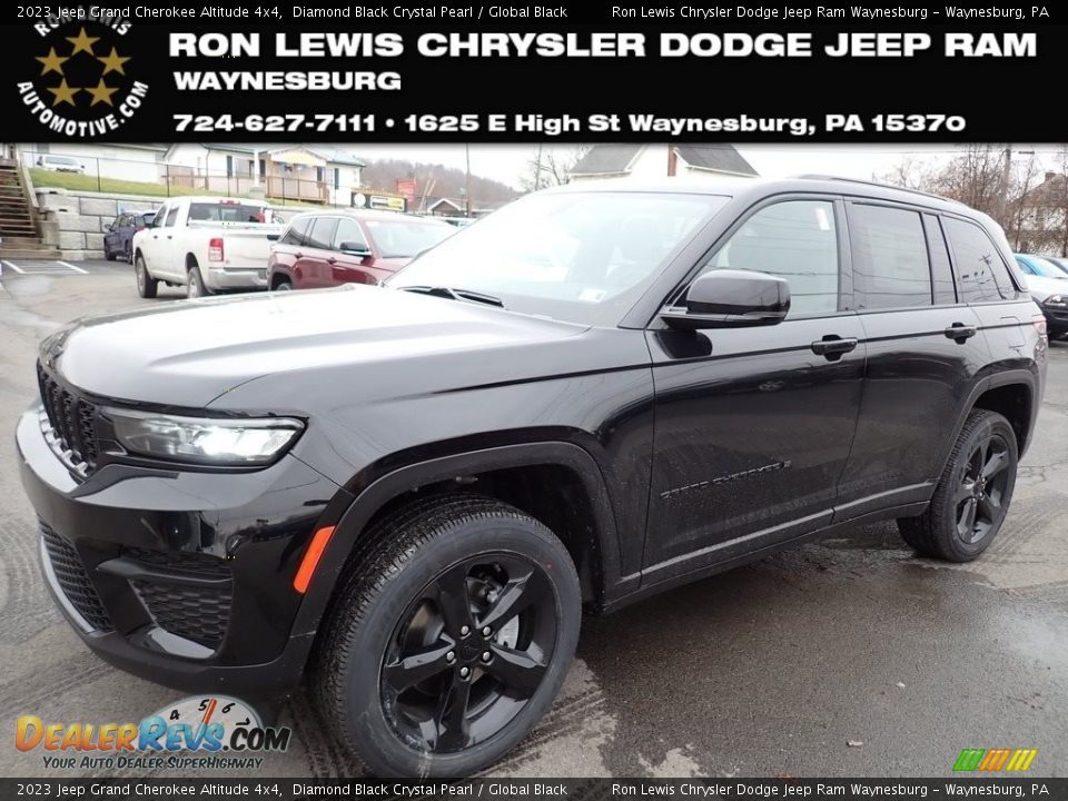 2023 Jeep Grand Cherokee Altitude 4x4 Diamond Black Crystal Pearl / Global Black Photo #1