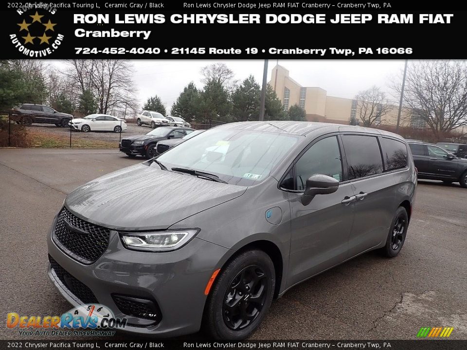 2022 Chrysler Pacifica Touring L Ceramic Gray / Black Photo #1