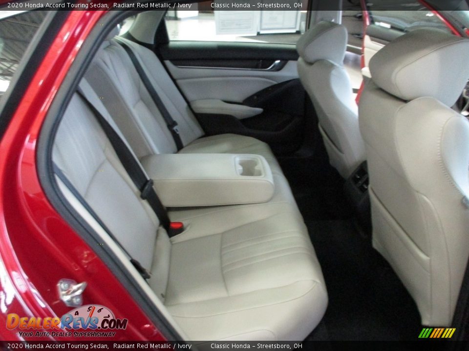 2020 Honda Accord Touring Sedan Radiant Red Metallic / Ivory Photo #21
