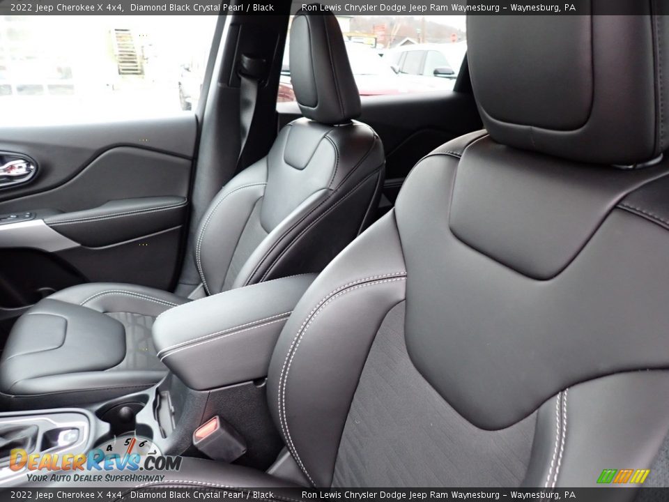 Front Seat of 2022 Jeep Cherokee X 4x4 Photo #11