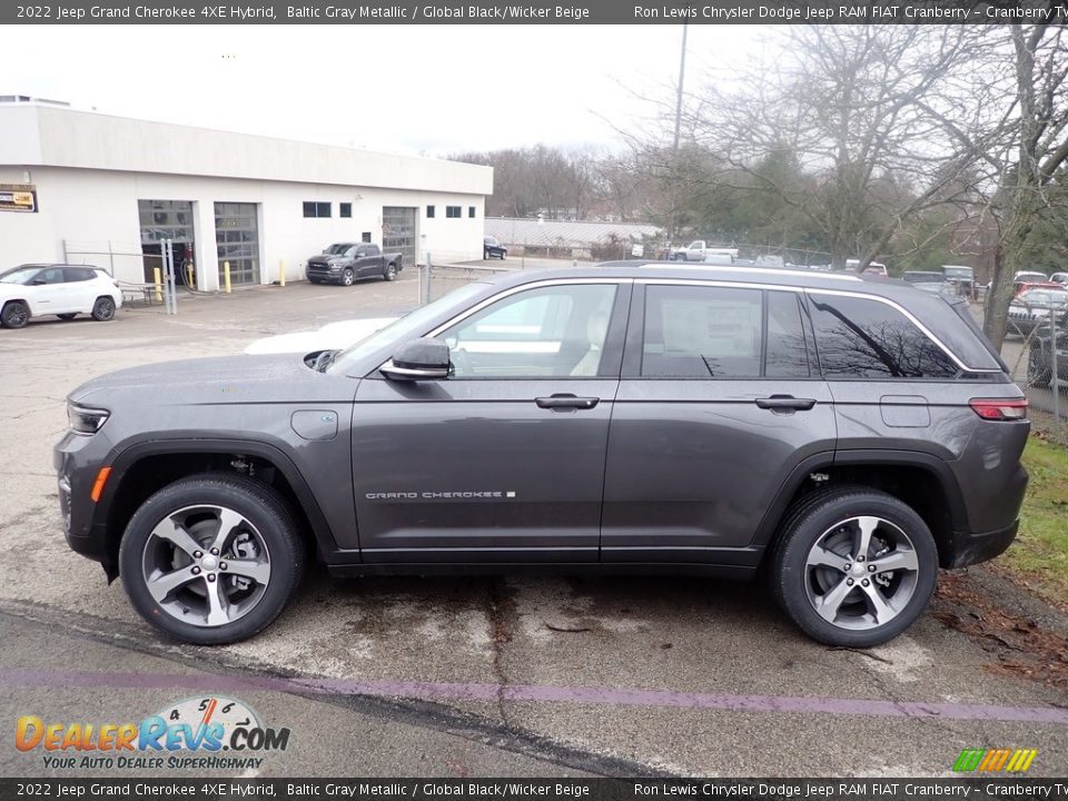 2022 Jeep Grand Cherokee 4XE Hybrid Baltic Gray Metallic / Global Black/Wicker Beige Photo #2