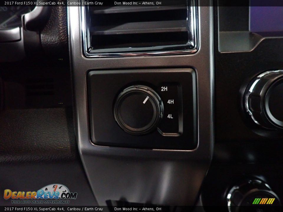 2017 Ford F150 XL SuperCab 4x4 Caribou / Earth Gray Photo #31