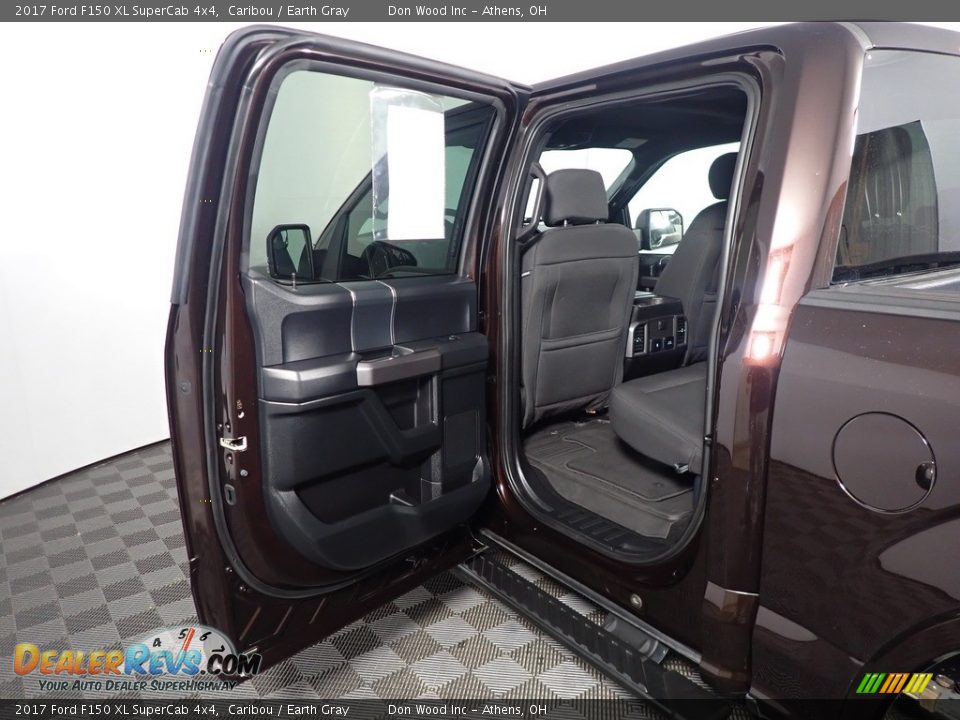 2017 Ford F150 XL SuperCab 4x4 Caribou / Earth Gray Photo #34