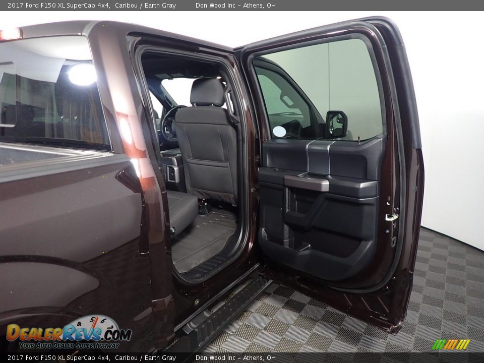 2017 Ford F150 XL SuperCab 4x4 Caribou / Earth Gray Photo #36