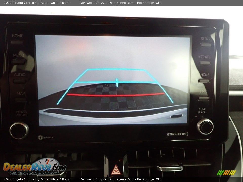 2022 Toyota Corolla SE Super White / Black Photo #2