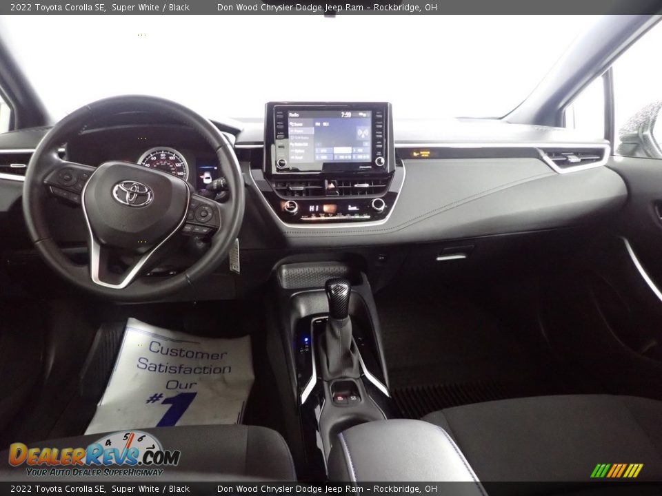 Dashboard of 2022 Toyota Corolla SE Photo #23