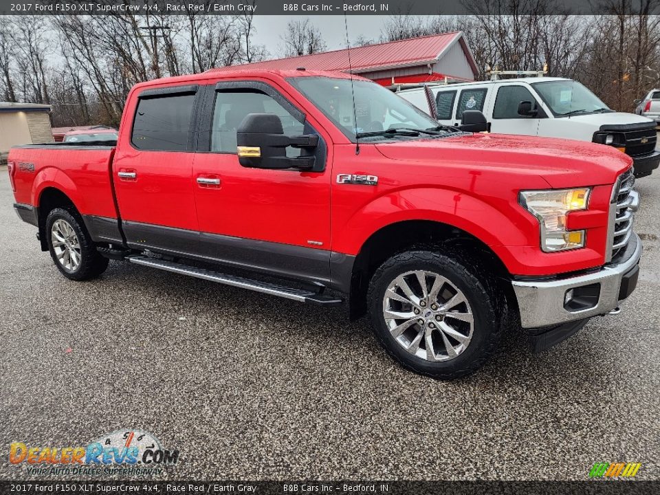2017 Ford F150 XLT SuperCrew 4x4 Race Red / Earth Gray Photo #32