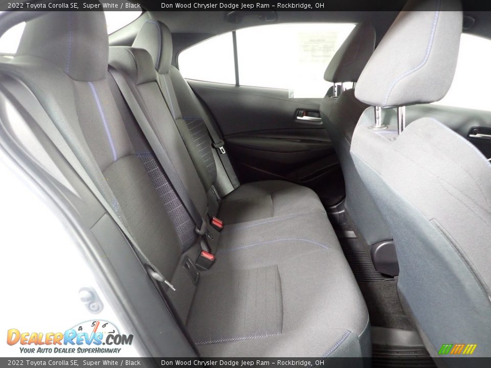 2022 Toyota Corolla SE Super White / Black Photo #27