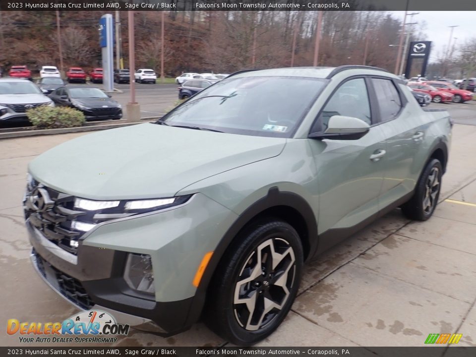 Front 3/4 View of 2023 Hyundai Santa Cruz Limited AWD Photo #7