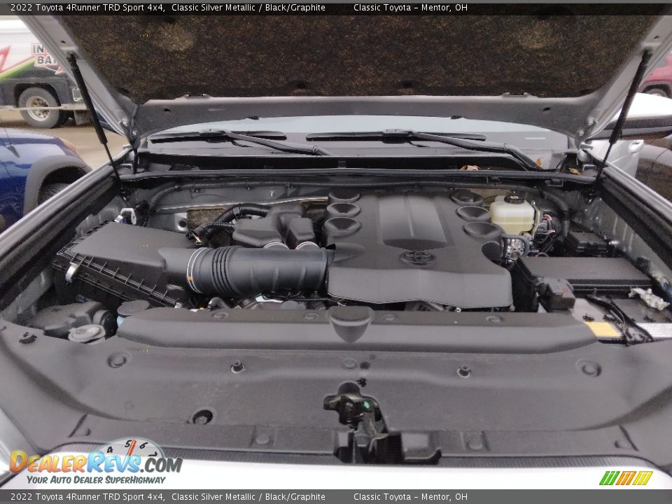 2022 Toyota 4Runner TRD Sport 4x4 Classic Silver Metallic / Black/Graphite Photo #5