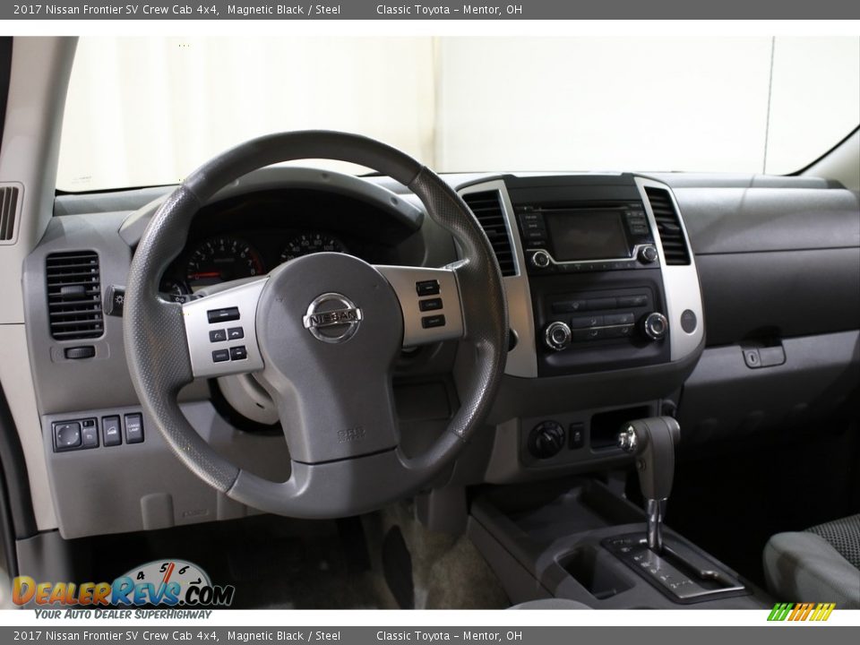 2017 Nissan Frontier SV Crew Cab 4x4 Magnetic Black / Steel Photo #6