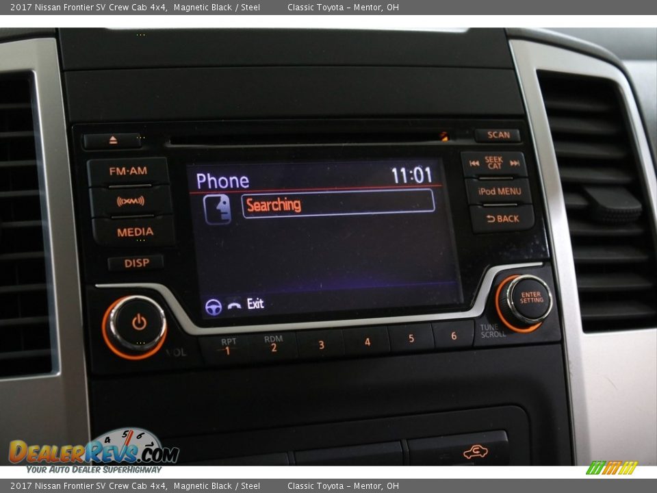 2017 Nissan Frontier SV Crew Cab 4x4 Magnetic Black / Steel Photo #11