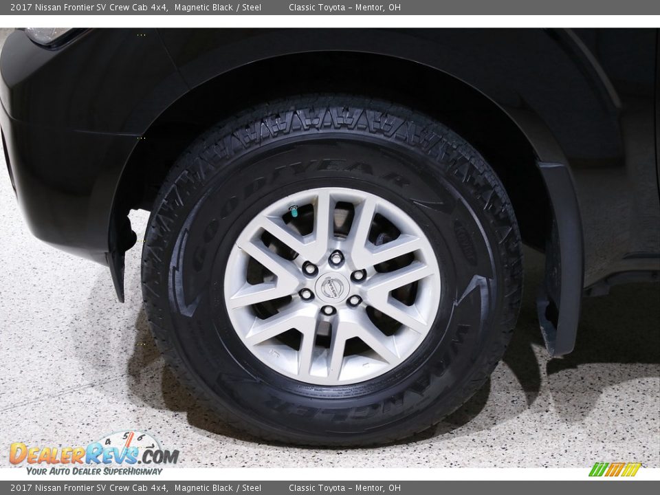 2017 Nissan Frontier SV Crew Cab 4x4 Magnetic Black / Steel Photo #19
