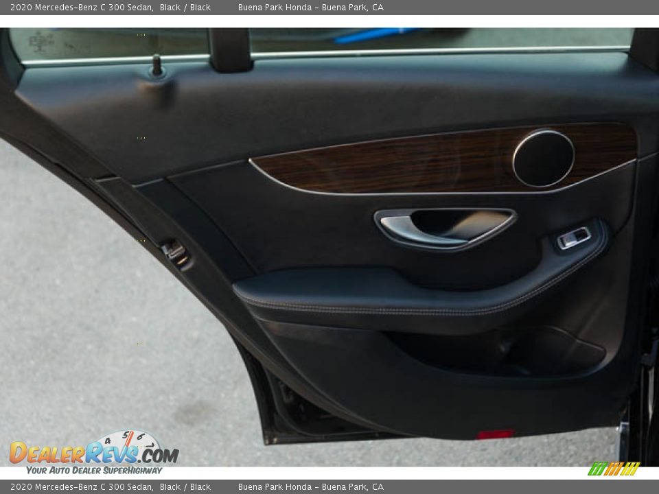 2020 Mercedes-Benz C 300 Sedan Black / Black Photo #33