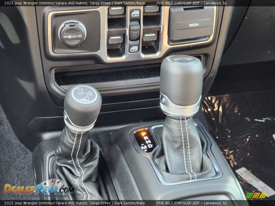 2023 Jeep Wrangler Unlimited Sahara 4XE Hybrid Shifter Photo #12