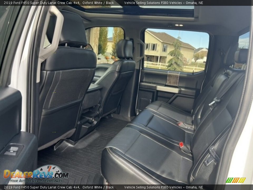 2019 Ford F450 Super Duty Lariat Crew Cab 4x4 Oxford White / Black Photo #9