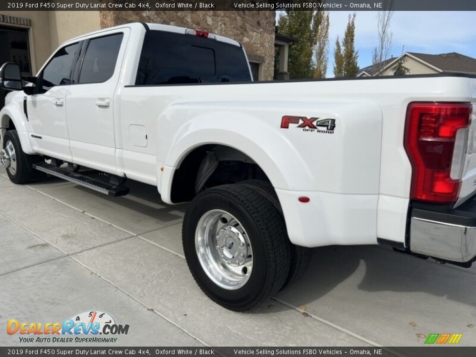 2019 Ford F450 Super Duty Lariat Crew Cab 4x4 Oxford White / Black Photo #12