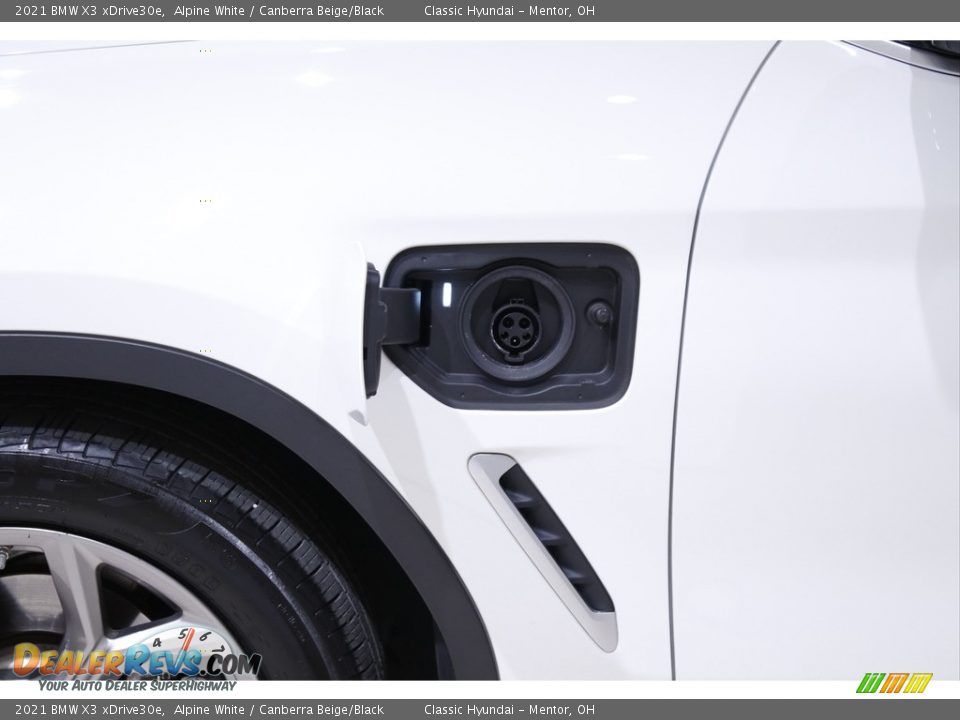 2021 BMW X3 xDrive30e Alpine White / Canberra Beige/Black Photo #4
