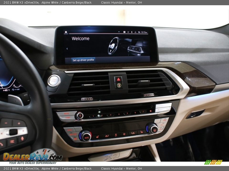 Controls of 2021 BMW X3 xDrive30e Photo #10