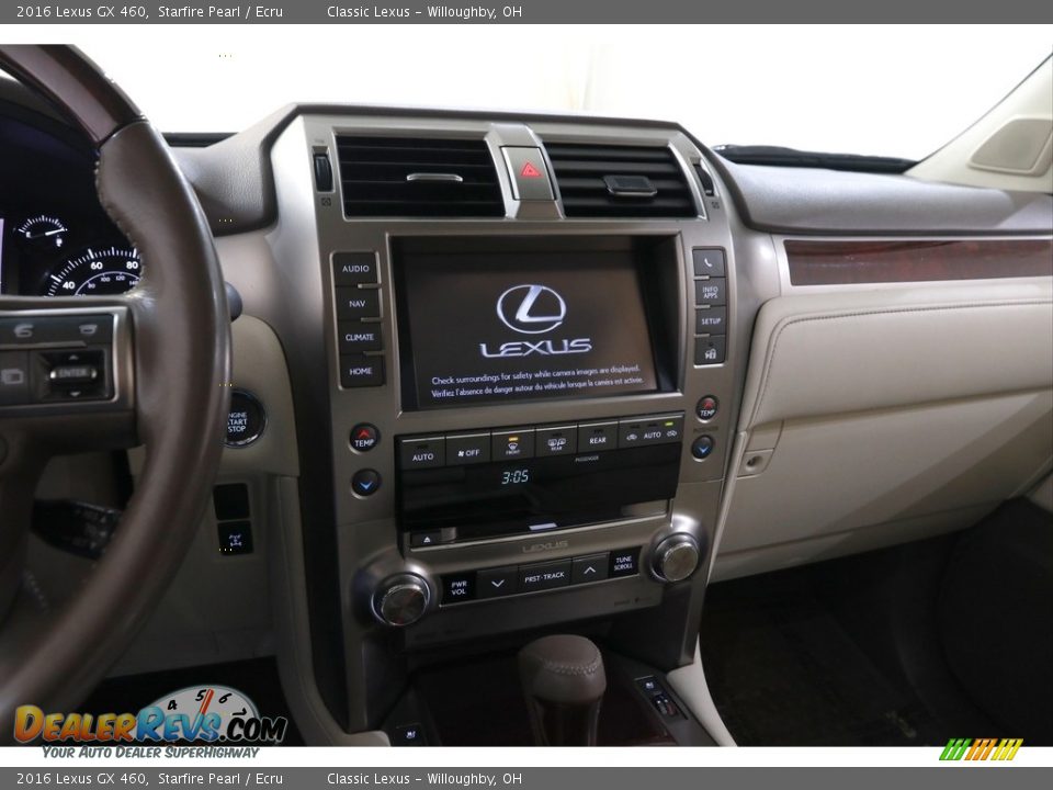 Controls of 2016 Lexus GX 460 Photo #9