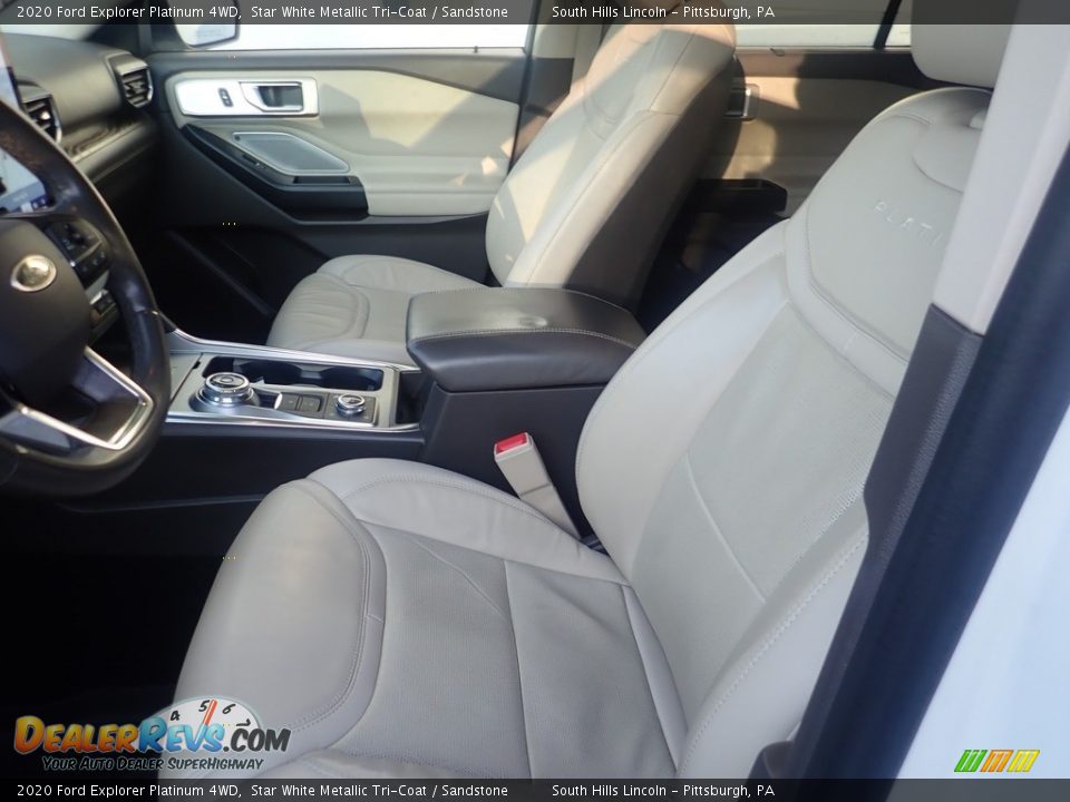 Front Seat of 2020 Ford Explorer Platinum 4WD Photo #15