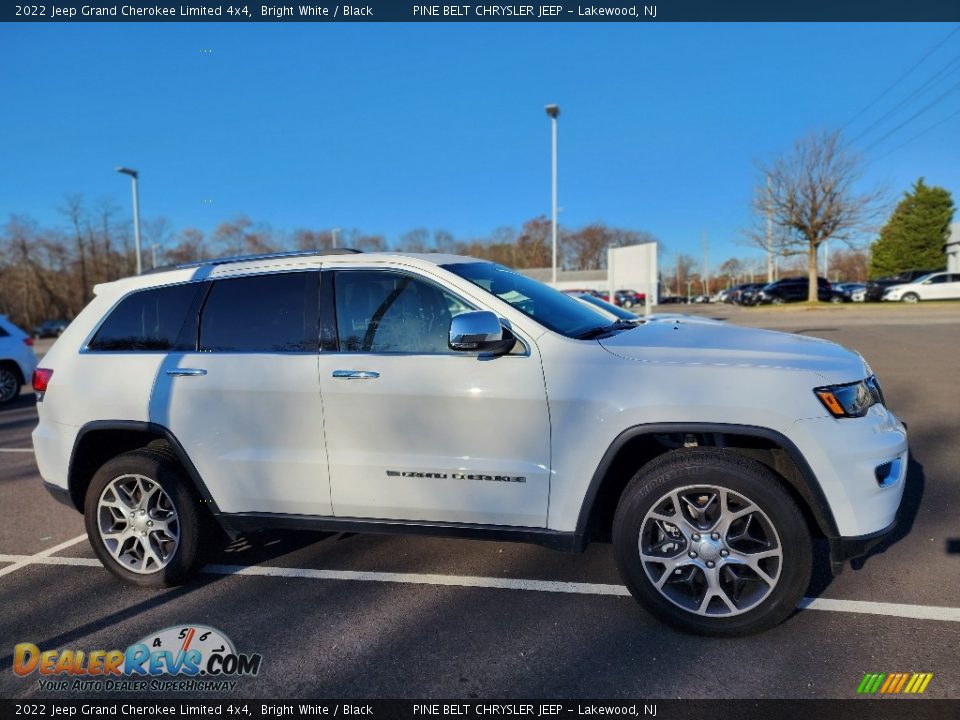 2022 Jeep Grand Cherokee Limited 4x4 Bright White / Black Photo #4