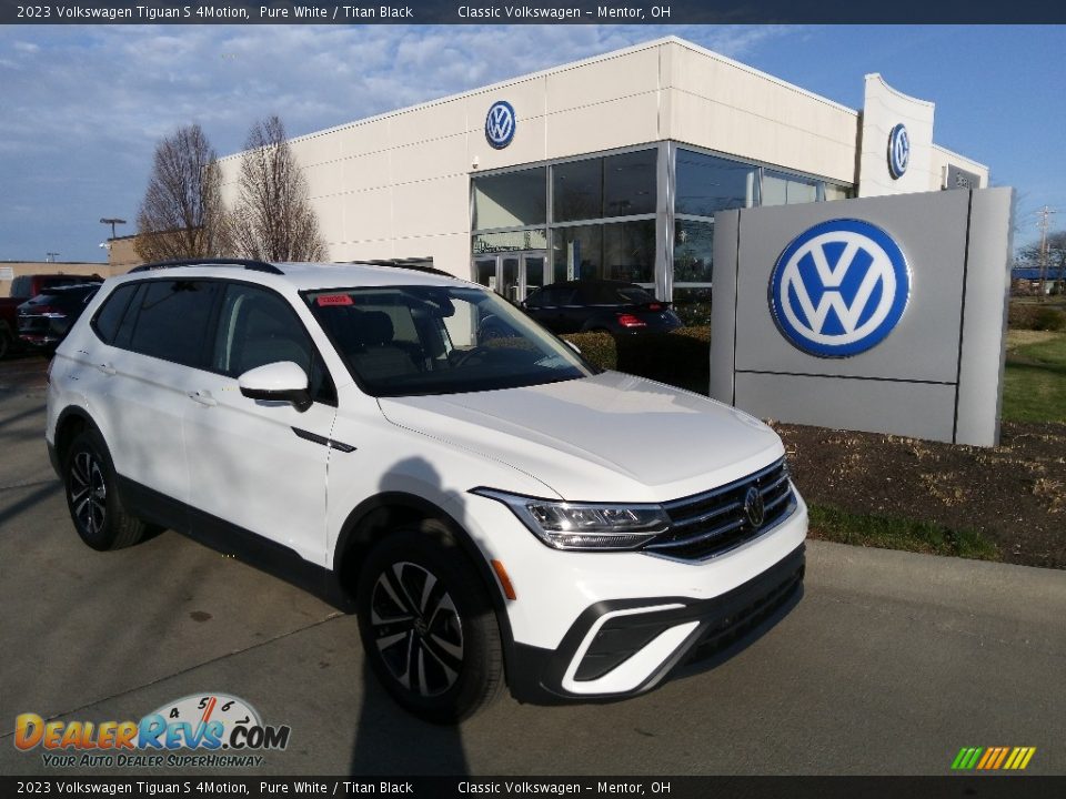 2023 Volkswagen Tiguan S 4Motion Pure White / Titan Black Photo #1