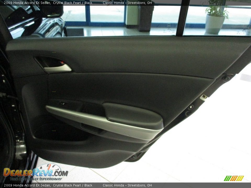 2009 Honda Accord EX Sedan Crystal Black Pearl / Black Photo #18