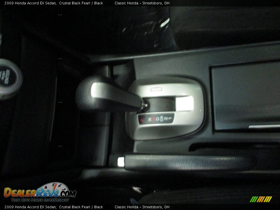 2009 Honda Accord EX Sedan Crystal Black Pearl / Black Photo #32