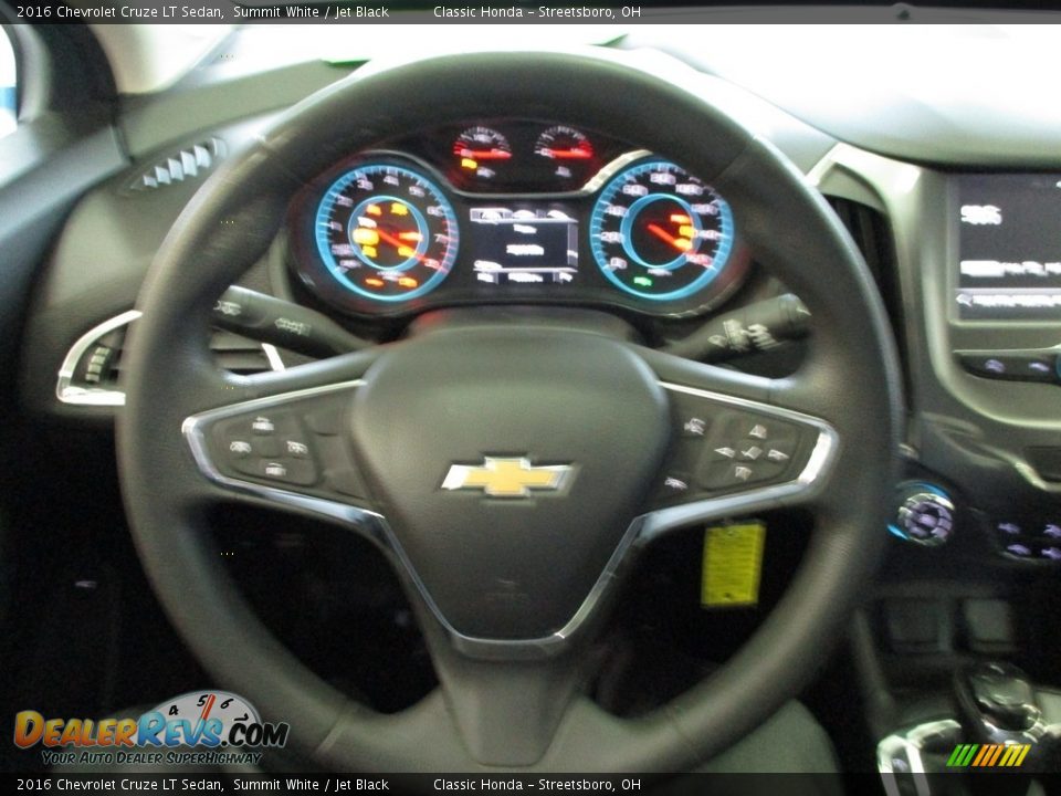 2016 Chevrolet Cruze LT Sedan Summit White / Jet Black Photo #29