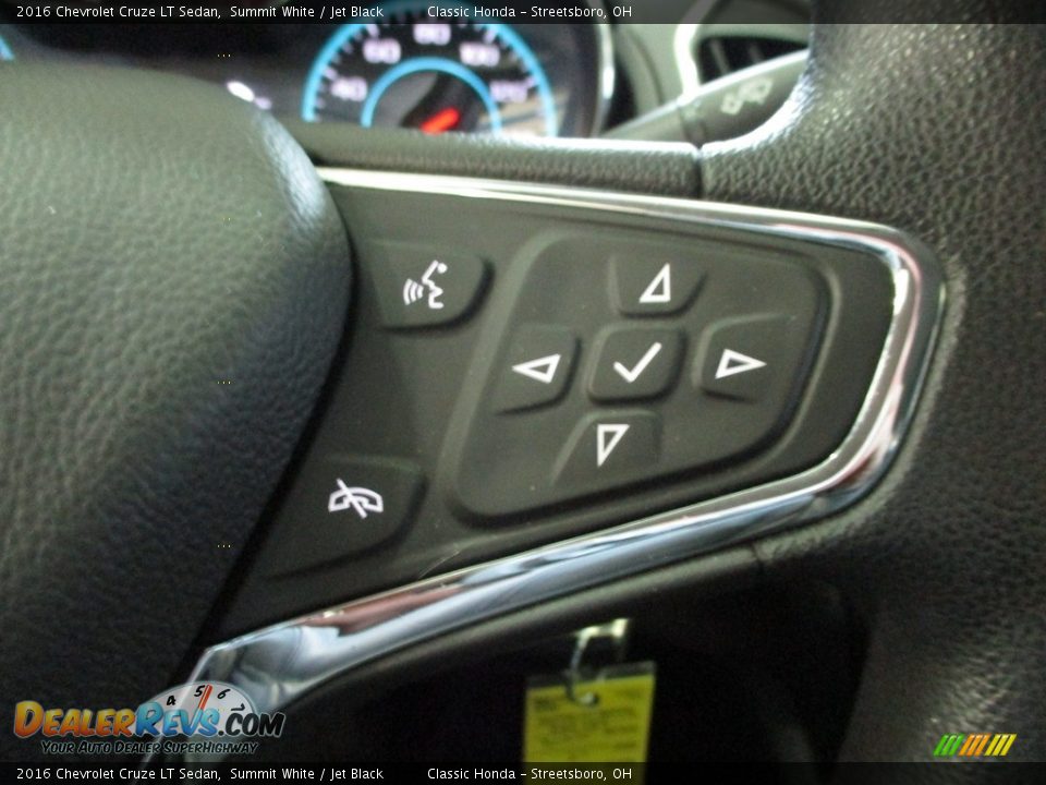 2016 Chevrolet Cruze LT Sedan Summit White / Jet Black Photo #30
