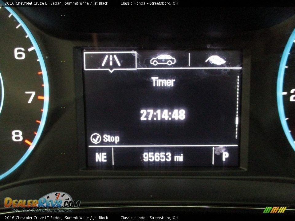 2016 Chevrolet Cruze LT Sedan Summit White / Jet Black Photo #31