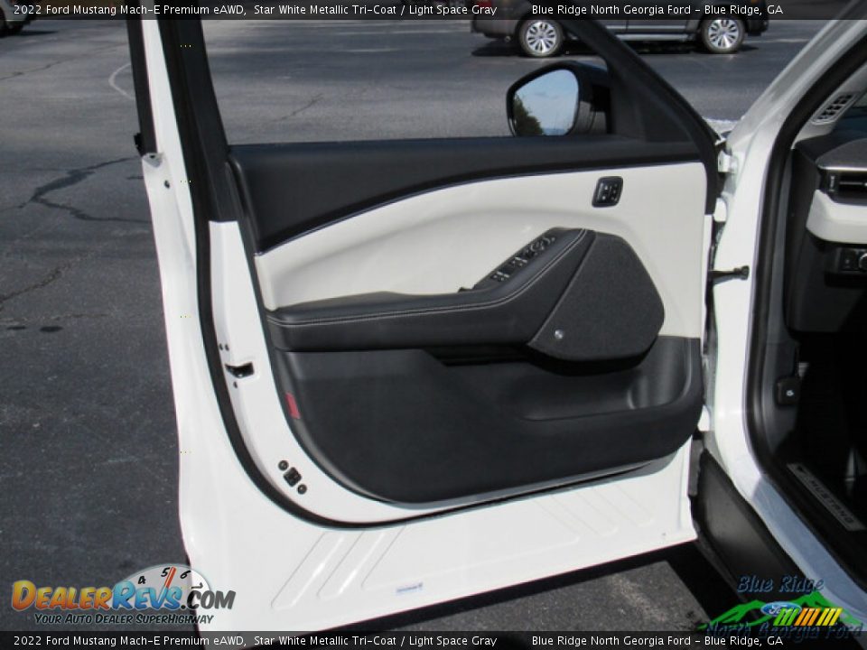 2022 Ford Mustang Mach-E Premium eAWD Star White Metallic Tri-Coat / Light Space Gray Photo #10