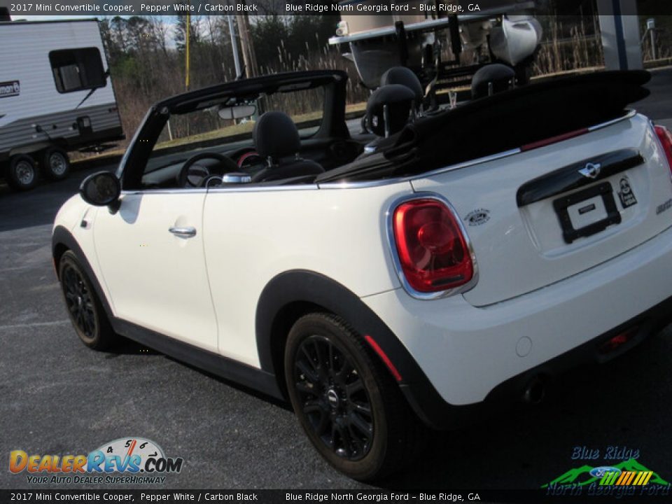 2017 Mini Convertible Cooper Pepper White / Carbon Black Photo #25