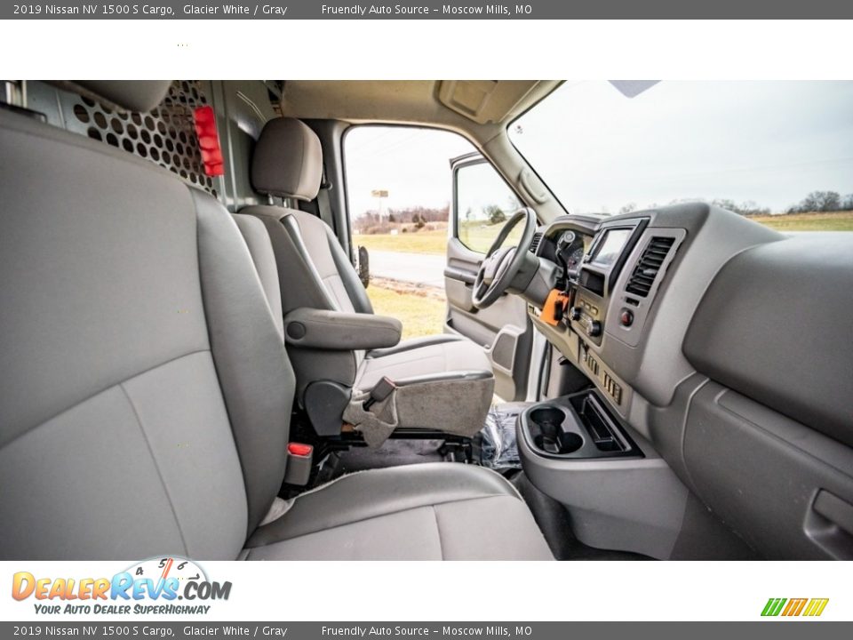 2019 Nissan NV 1500 S Cargo Glacier White / Gray Photo #25