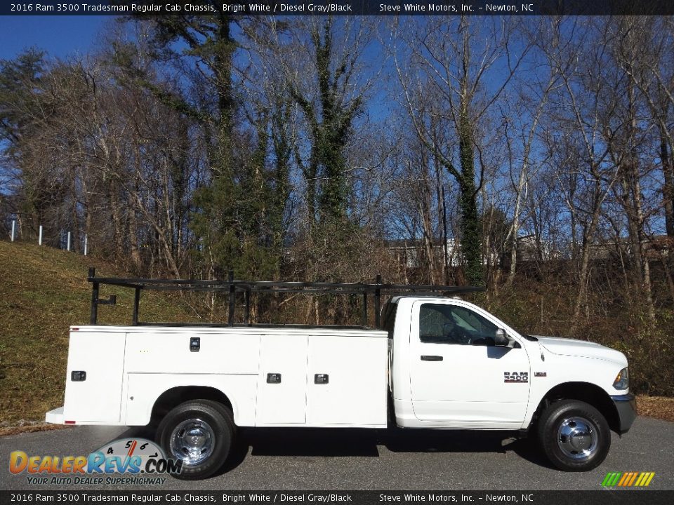 Bright White 2016 Ram 3500 Tradesman Regular Cab Chassis Photo #5