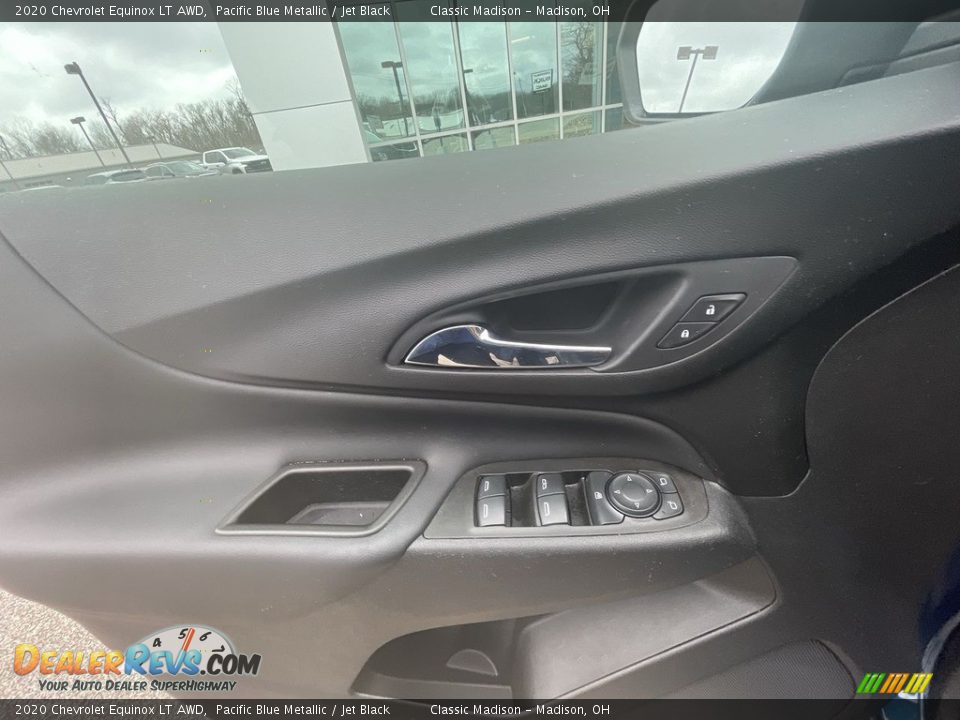 2020 Chevrolet Equinox LT AWD Pacific Blue Metallic / Jet Black Photo #8