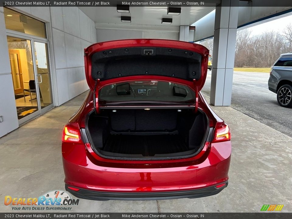 2023 Chevrolet Malibu LT Trunk Photo #9