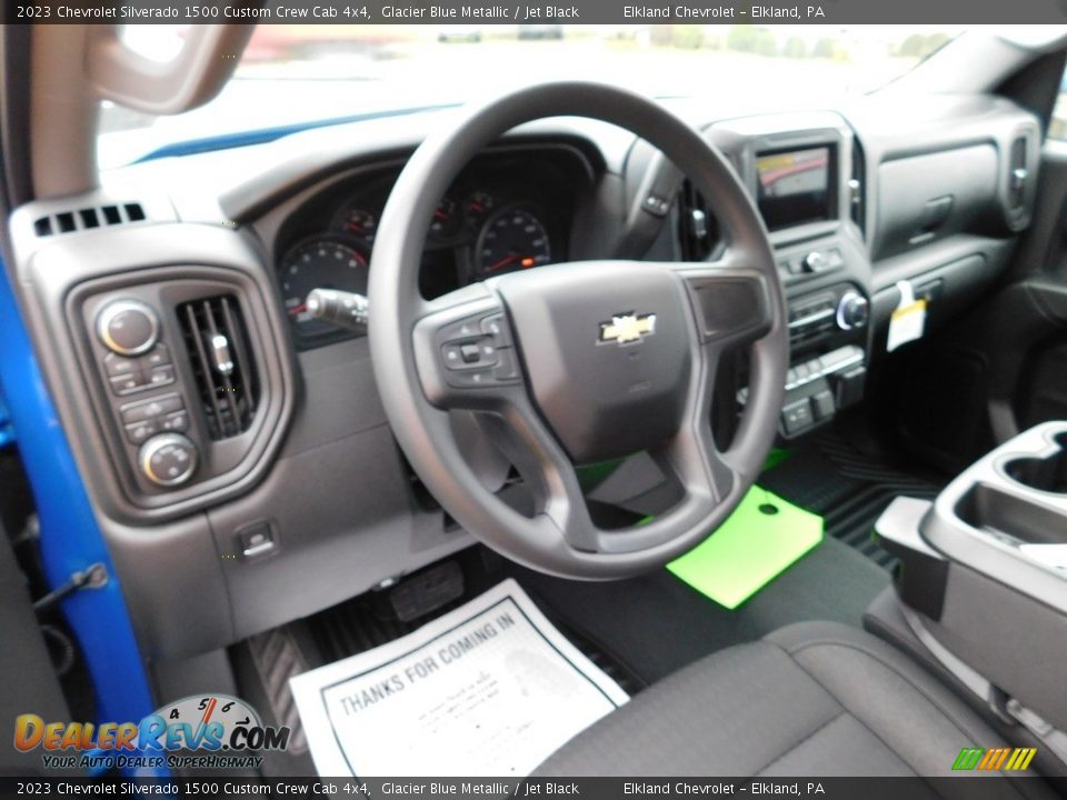 2023 Chevrolet Silverado 1500 Custom Crew Cab 4x4 Glacier Blue Metallic / Jet Black Photo #20