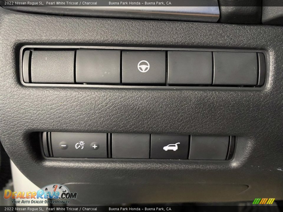 Controls of 2022 Nissan Rogue SL Photo #19