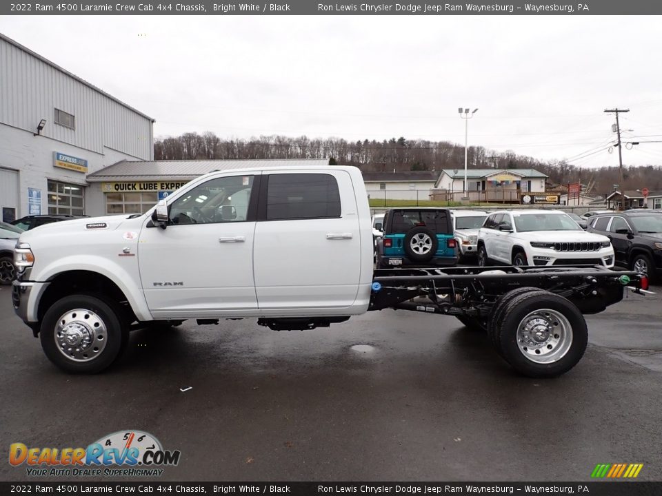 2022 Ram 4500 Laramie Crew Cab 4x4 Chassis Bright White / Black Photo #2