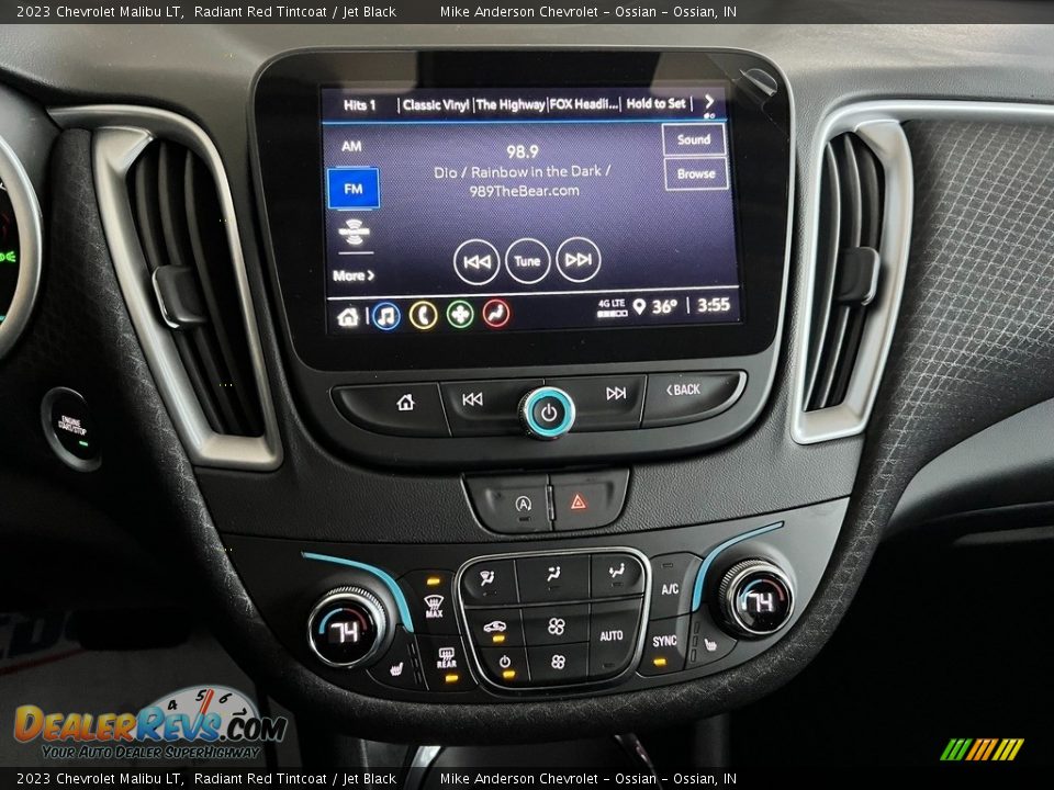 Controls of 2023 Chevrolet Malibu LT Photo #22