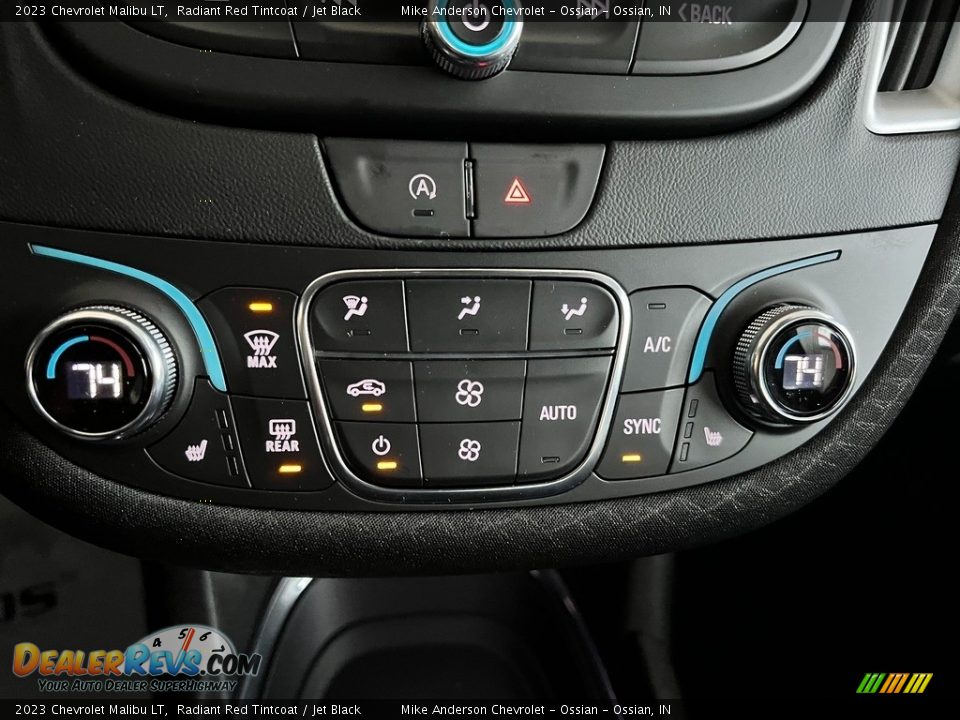 Controls of 2023 Chevrolet Malibu LT Photo #25