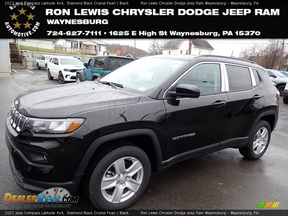 2022 Jeep Compass Latitude 4x4 Diamond Black Crystal Pearl / Black Photo #1