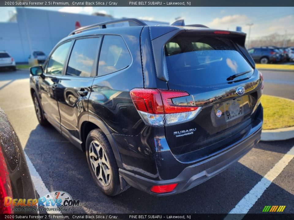 2020 Subaru Forester 2.5i Premium Crystal Black Silica / Gray Photo #9