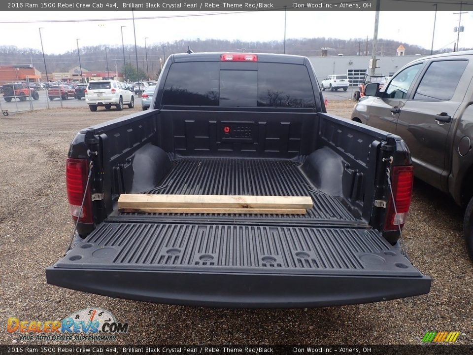 2016 Ram 1500 Rebel Crew Cab 4x4 Brilliant Black Crystal Pearl / Rebel Theme Red/Black Photo #10