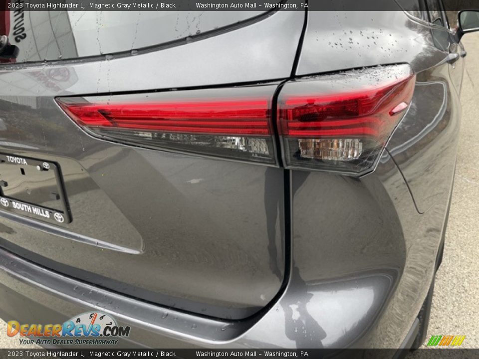 2023 Toyota Highlander L Magnetic Gray Metallic / Black Photo #25