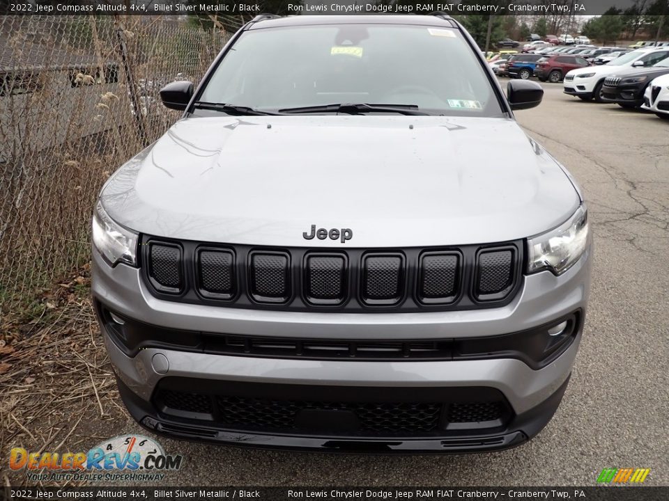 2022 Jeep Compass Altitude 4x4 Billet Silver Metallic / Black Photo #2