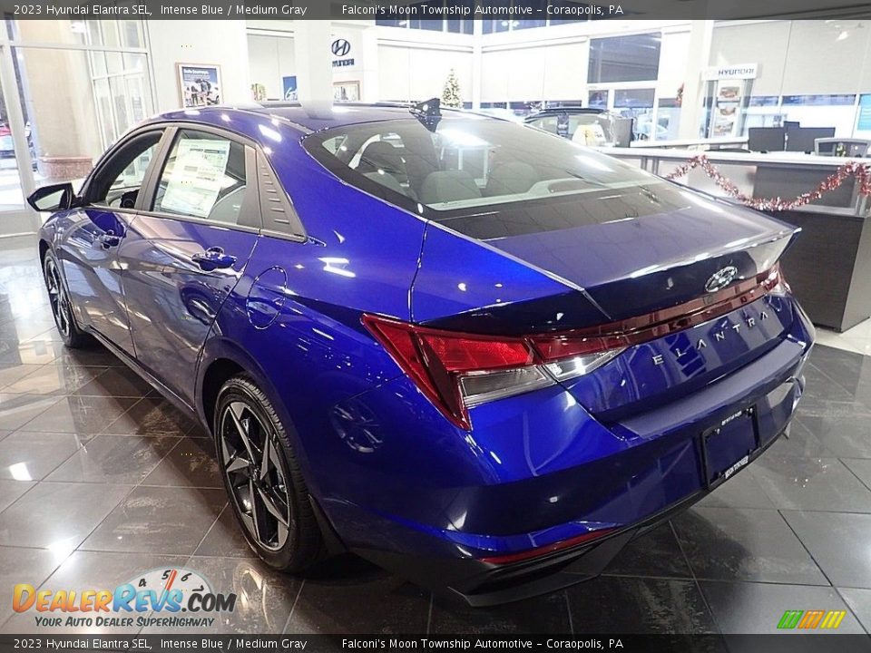 2023 Hyundai Elantra SEL Intense Blue / Medium Gray Photo #5