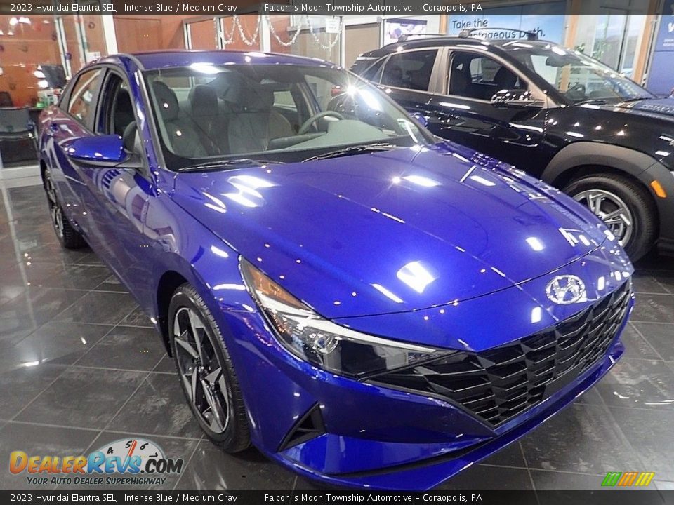 2023 Hyundai Elantra SEL Intense Blue / Medium Gray Photo #8